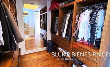 Casa en venta, en Jardines del Pedregal,  con gran jardín, lujo y confort