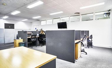 CABA, Centro, Microcentro, Monserrat - Alquiler o venta - Edificio comercial - Oficinas