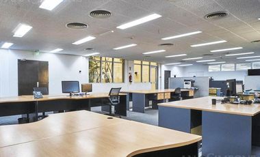 CABA, Centro, Microcentro, Monserrat - Alquiler o venta - Edificio comercial - Oficinas