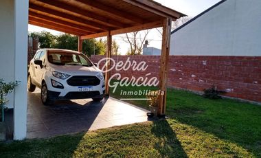 VENTA CASA EN MAR DE AJO GAS NATURAL GARAGE PARA DOS AUTOS