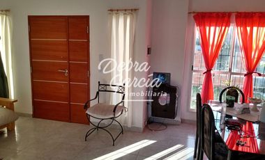 VENTA CASA EN MAR DE AJO GAS NATURAL GARAGE PARA DOS AUTOS