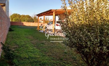 VENTA CASA EN MAR DE AJO GAS NATURAL GARAGE PARA DOS AUTOS