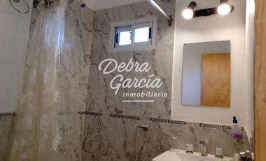 VENTA CASA EN MAR DE AJO GAS NATURAL GARAGE PARA DOS AUTOS