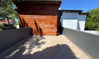 Casa PH 4 Ambientes - A Estrenar – Gas Natural - Patio Cochera
