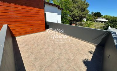 Casa PH 4 Ambientes - A Estrenar – Gas Natural - Patio Cochera