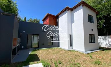 Casa PH 4 Ambientes - A Estrenar – Gas Natural - Patio Cochera