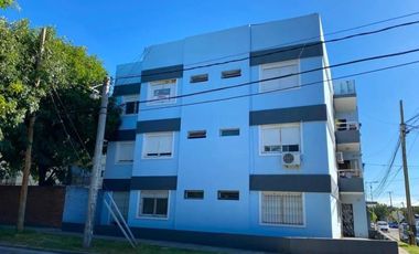 Venta departamentos Laprida 1718