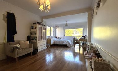 Casa en  Barrancas de Guido.  Quilmes