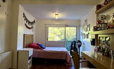 Casa en  Barrancas de Guido.  Quilmes