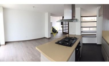 CASA ARRIENDO COTA CONJUNTO CERRADO $ 4.800.000