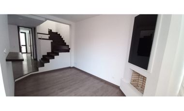 CASA ARRIENDO COTA CONJUNTO CERRADO $ 4.800.000