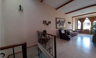 Barrio Altamira - Casa en venta