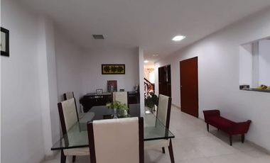 Barrio Altamira - Casa en venta