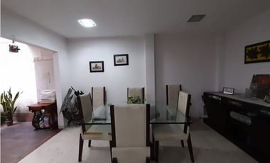 Barrio Altamira - Casa en venta