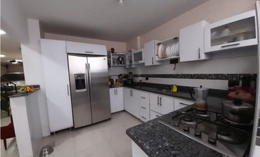Barrio Altamira - Casa en venta