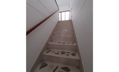 Barrio Petrúc - Casa bifamiliar en venta