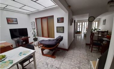 Barrio Petrúc - Casa bifamiliar en venta