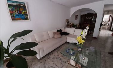 Barrio Petrúc - Casa bifamiliar en venta