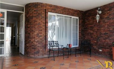 VENTA DE CASA CON ESTILO CAMPESTRE BARRIO LIBERTADORES YOPAL