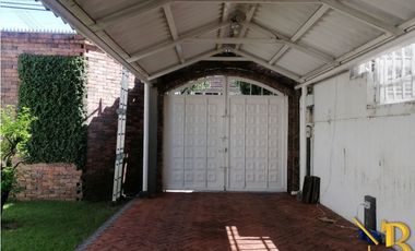 VENTA DE CASA CON ESTILO CAMPESTRE BARRIO LIBERTADORES YOPAL