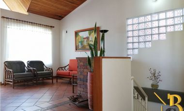 VENTA DE CASA CON ESTILO CAMPESTRE BARRIO LIBERTADORES YOPAL