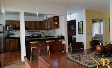 VENTA DE CASA CON ESTILO CAMPESTRE BARRIO LIBERTADORES YOPAL