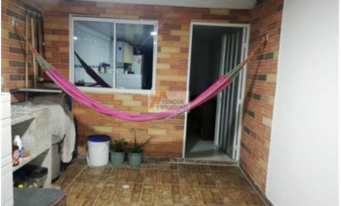 VENTA DE CASA EN CIUDAD VALENCIA - FLORIDABLANCA