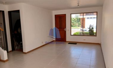 Arriendo casa ubicada en el municipio de La Ceja, Antioquia.