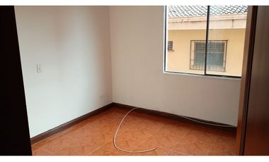 Se renta apartamento en Los Alpes Pereira