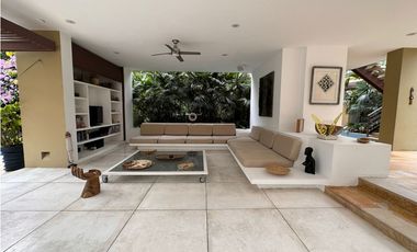 SE VENDE O ARRIENDA X NOCHE CASA EN MESA DE YEGUAS