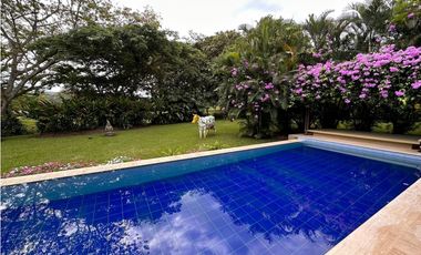 SE VENDE O ARRIENDA X NOCHE CASA EN MESA DE YEGUAS