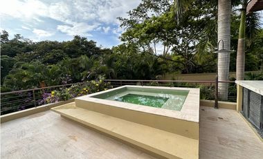 SE VENDE O ARRIENDA X NOCHE CASA EN MESA DE YEGUAS