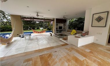 SE VENDE O ARRIENDA X NOCHE CASA EN MESA DE YEGUAS