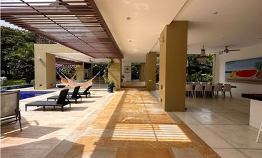 SE VENDE O ARRIENDA X NOCHE CASA EN MESA DE YEGUAS