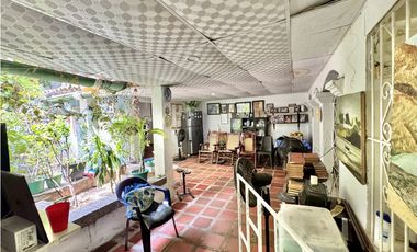CASA EN VENTA UBICADA CENTRO HISTORICO PARA USO COMERCIAL