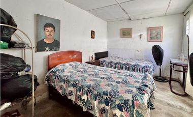 CASA EN VENTA UBICADA CENTRO HISTORICO PARA USO COMERCIAL
