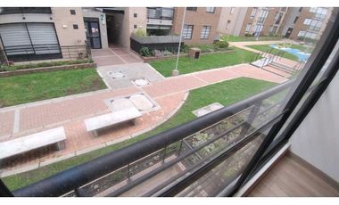 Cajica Centro, El Molino, 50 M2, esquinero, P2