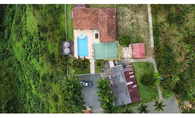 Finca independiente para la venta en Altagracia, Pereira !!!