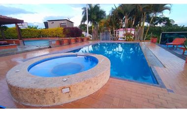 Finca independiente para la venta en Altagracia, Pereira !!!