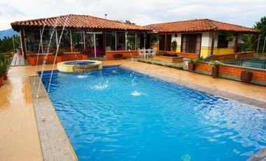 Finca independiente para la venta en Altagracia, Pereira !!!