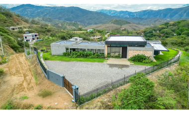 Venta casa campestre en Sopetrán de lujo, nueva y con vista panorámica