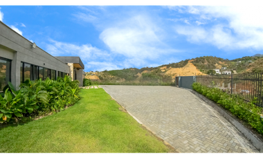 Venta casa campestre en Sopetrán de lujo, nueva y con vista panorámica