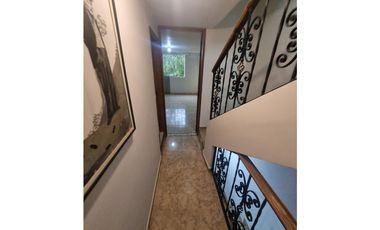 CASA EN VENTA EN RODEO ALTO MEDELLIN