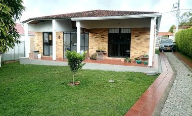 CASA CAMPESTRE - PAJONALES - LA MESA CUNDINAMARCA