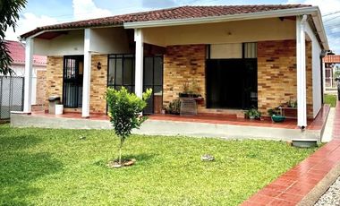 CASA CAMPESTRE - PAJONALES - LA MESA CUNDINAMARCA