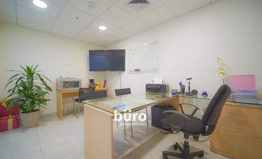 MODERNA OFICINA EN VENTA EN EL POLO EN SURCO