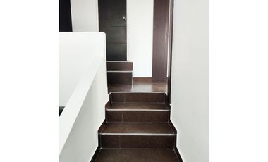 CASA EN VENTA URBANIZACION LA RIVIERA (T4) PSVLDC5-0326