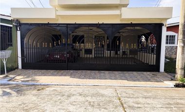 CASA EN VENTA URBANIZACION LA RIVIERA (T4) PSVLDC5-0326