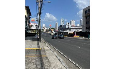Alquiler de local comercial en Vía Porras, San Francisco