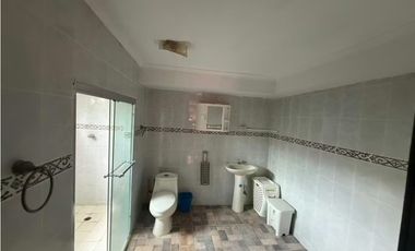 ALQUILER DE CASA EN CHAME  4 RECAMARAS  CON PISCINA. A.Q.